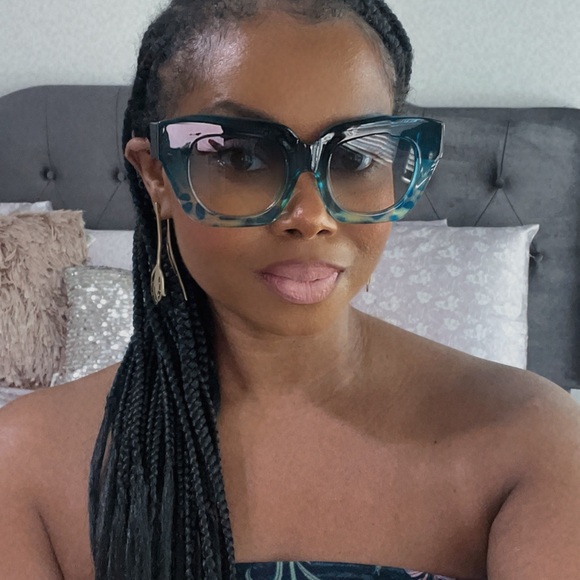 New Arrival Sunglasses “Smooth Operator” 🕶️ - Picture 7 of 8